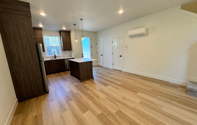 NEW BUILD! 2 bed 2.5 bath Townhome in