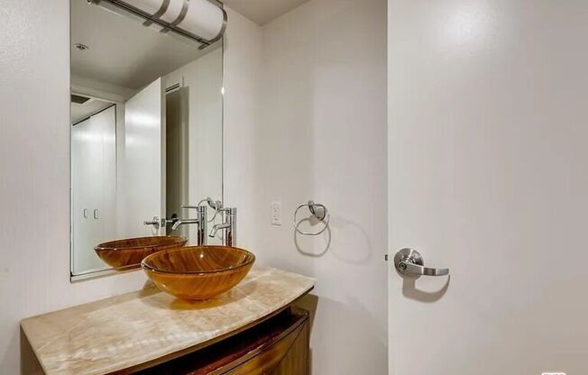2 beds, 2.5 baths, 1,431 sqft, $6,995, Unit 1225