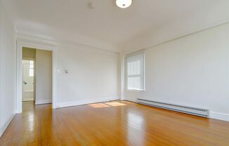 Studio, 1 bath, $2,495, Unit 401