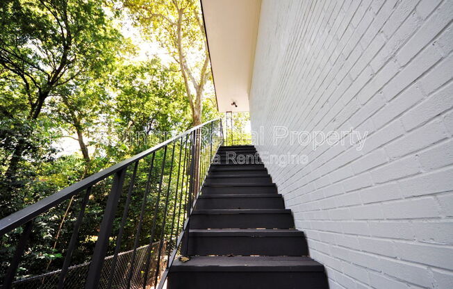 1 bed, 1 bath, 550 sqft, $1,000, Unit 6