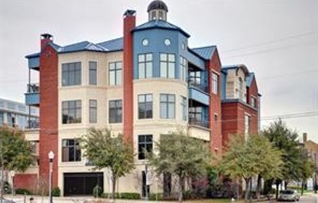 Beautiful Condo in Uptown Fort Worth