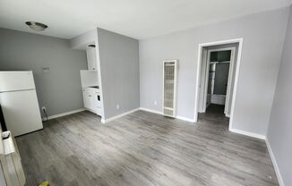 1 bed, 1 bath, 650 sqft, $1,750, Unit APT B