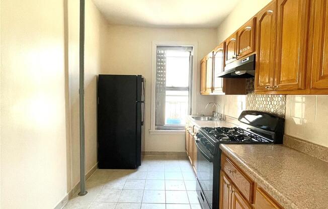 2 beds, 1 bath, 1,005 sqft, $2,840, Unit 4B