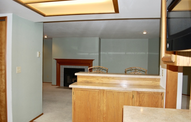 Kirkland's Eastridge Condo