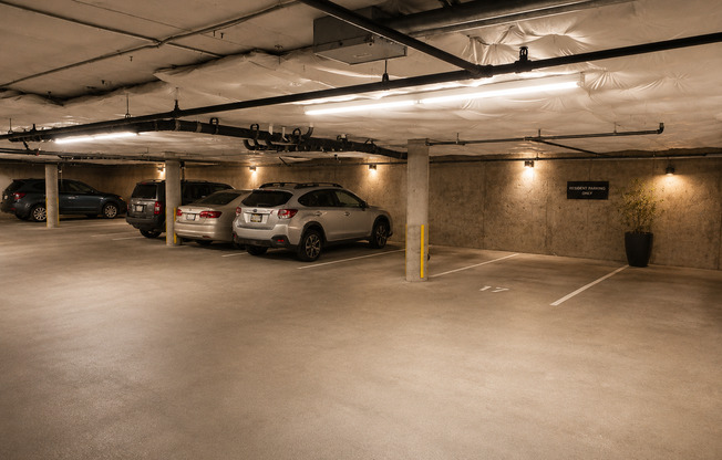 1 bed, 1 bath, 525 sqft, $1,775, Unit 102