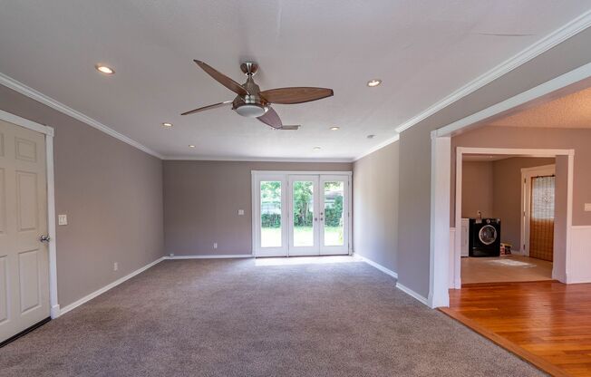 3 beds, 2 baths, $1,895