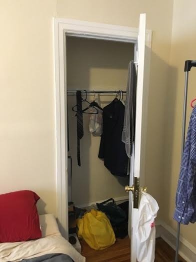 3 beds, 1 bath, 1,425 sqft, $1,595, Unit 4815-B2