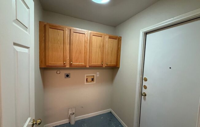 3 beds, 2 baths, $1,750