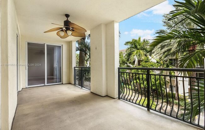 3 beds, 2 baths, $2,850, Unit # 303