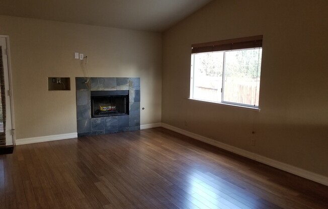 3 beds, 2 baths, $2,400