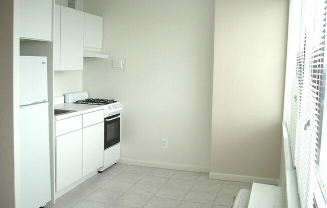 Studio, 1 bath, 430 sqft, $1,625, Unit 0206