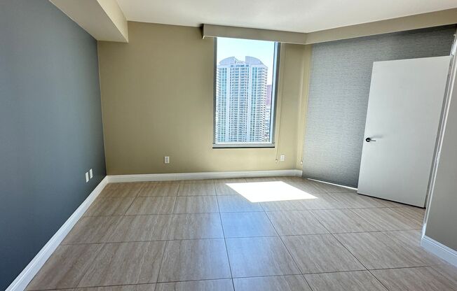 1 bed, 1.5 baths, $2,350, Unit #2505