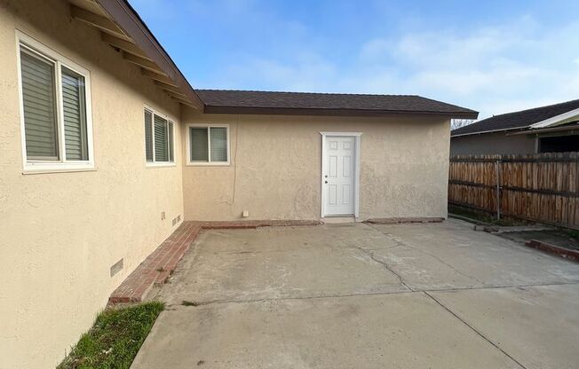 3 beds, 1 bath, $1,795