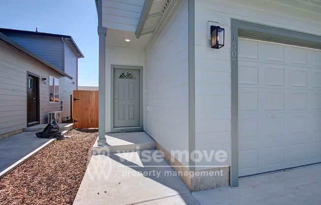 Brand New 3 Bedroom off Mill Plain
