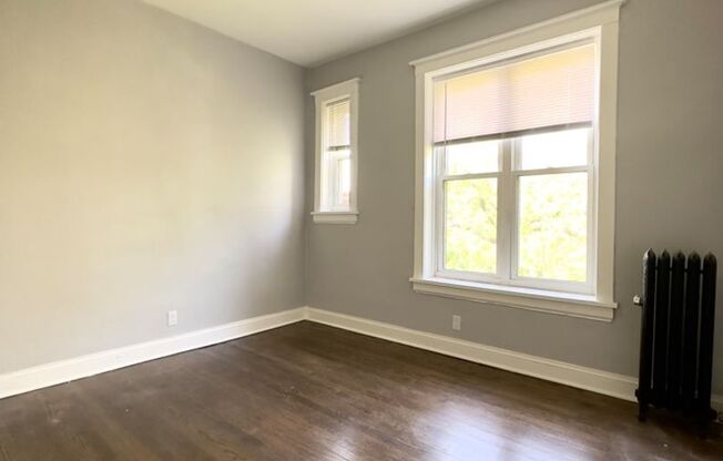 6257 Lakewood