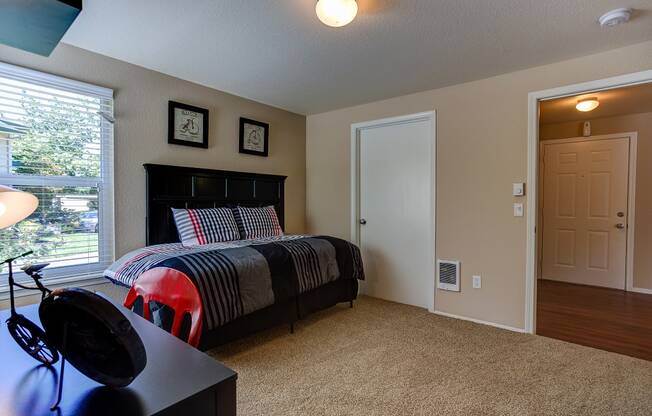 Apartments in Hillsboro, Commons at Dawson Creek