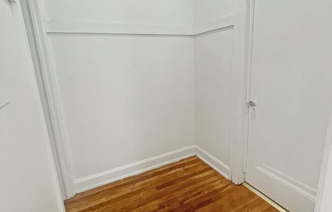 1 bed, 1 bath, 535 sqft, $1,090, Unit 103