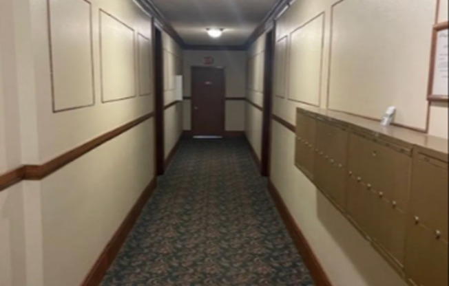 1 bed, 1 bath, 800 sqft, $775, Unit 306