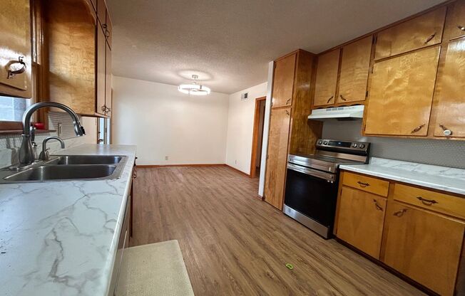 4 Bed 2 Bath Home In Andover!