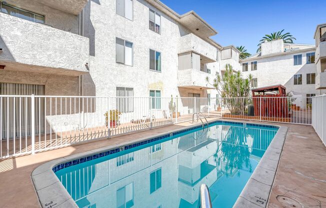 1422 Rock Glen Ave. #214