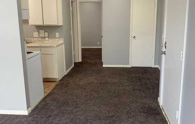 1 bed, 1 bath, 609 sqft, $775, Unit 3