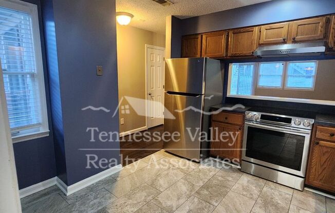 2 beds, 1.5 baths, $1,800