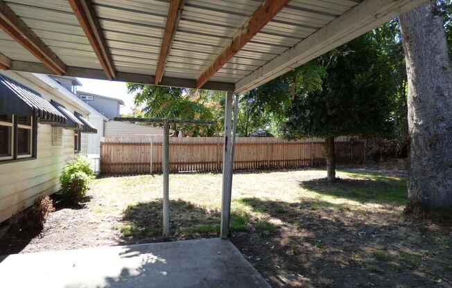 2 beds, 1 bath, $1,795