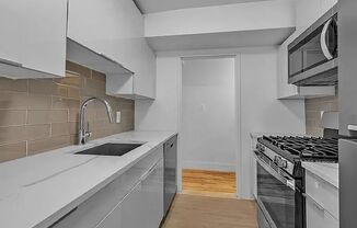 1 bed, 1 bath, $1,750, Unit APARTMENT 3E