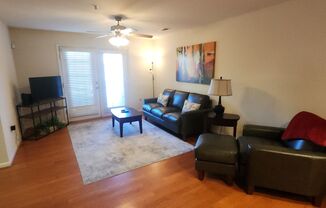 2 beds, 2 baths, $1,650, Unit Unit 207