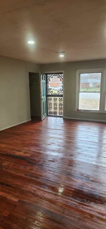 5211 GENERAL LN