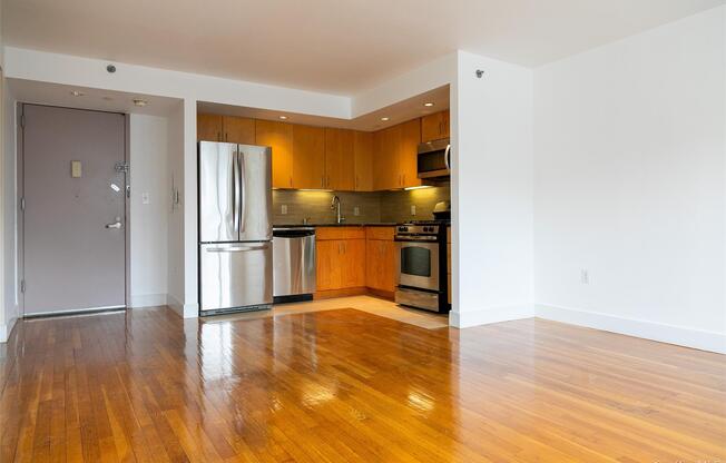 362 SAINT NICHOLAS AVE