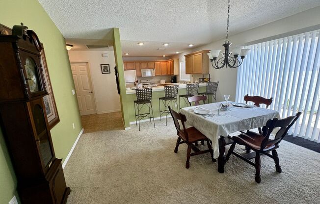 2 beds, 2 baths, $2,600