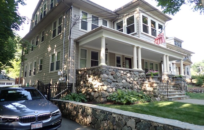 172 WESTON ST