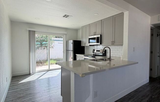 Welcome to The Lowe - Fully Renovated Apartment Homes!
