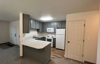 806 E White Birch Ave