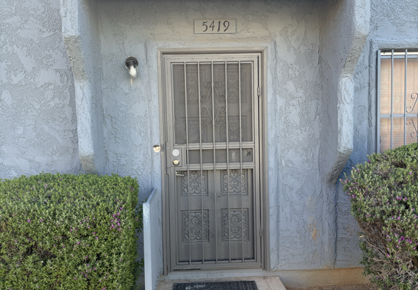 5419 W SHEENA DR