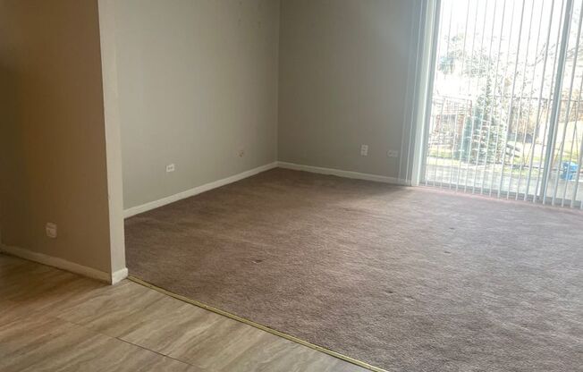 2 beds, 1 bath, 865 sqft, $1,480, Unit Building 7-3A