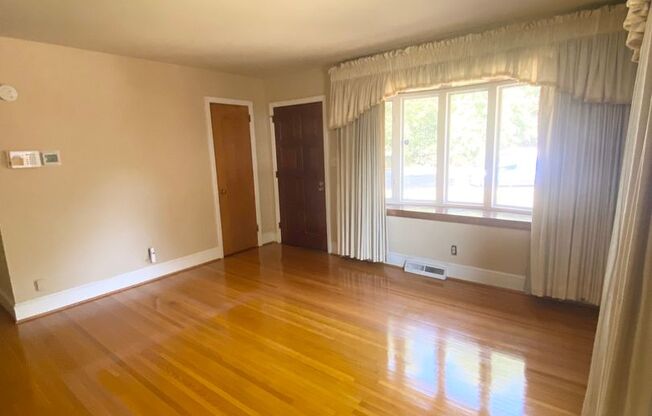 3-Bedroom Home Close to Uptown!