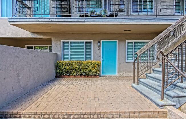 2917 W. Rosecrans Avenue