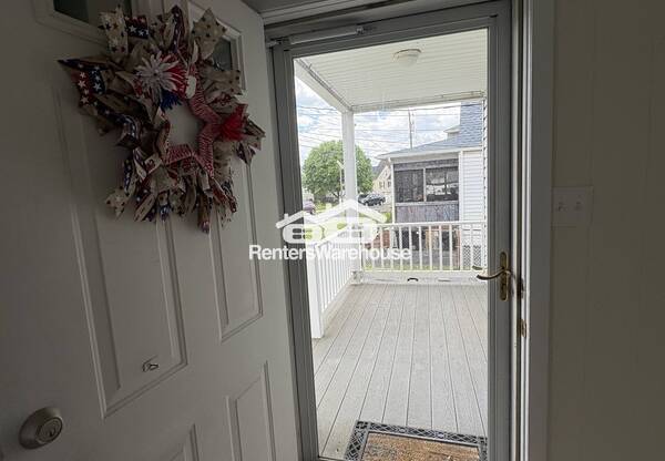 543 BAYSIDE DR