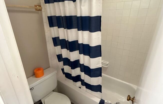 1 bed, 1 bath, 615 sqft, $859, Unit 111