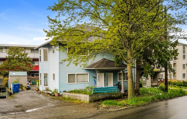 Modern Comfort Meets Classic Charm in This Fully Remodeled Seattle Gem