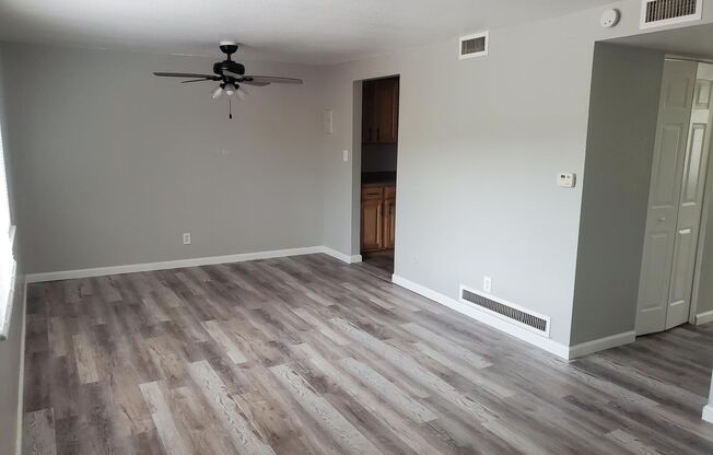 423 E. Fountain Place