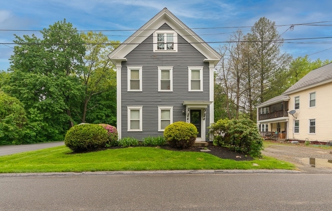 24 PEARL ST