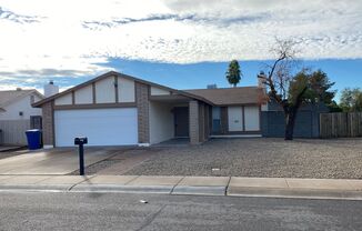 Chandler 3 Bedroom 1.75 Bathroom - Fireplace