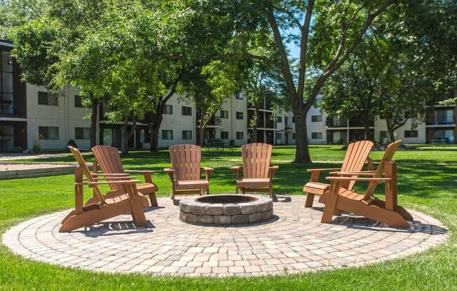 1 bed, 1 bath, 720 sqft, $1,275, Unit 218