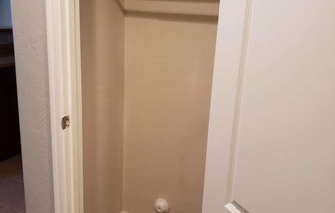 2 beds, 2 baths, $1,895