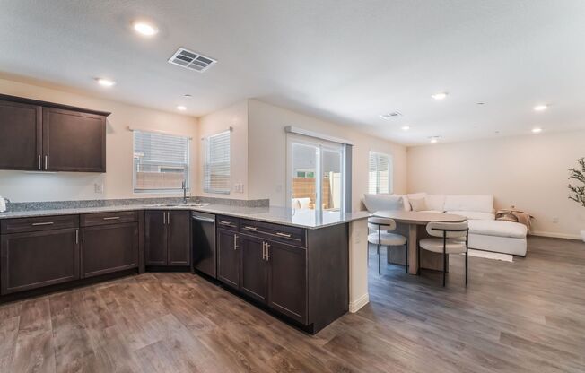 Amazing Almost New Townhome in No. Las Vegas