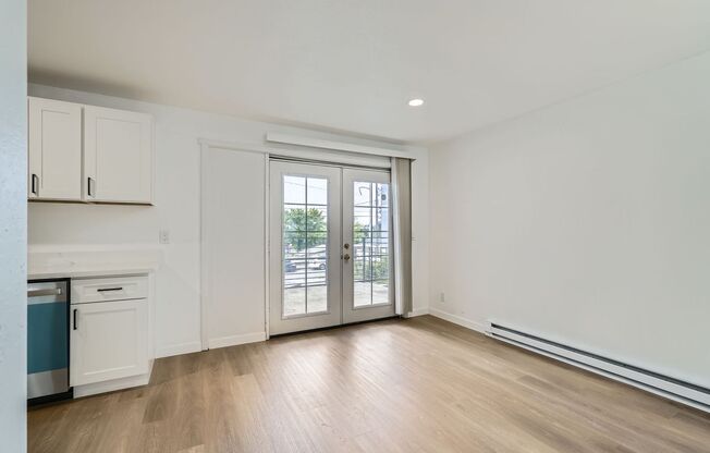Spacious 1bed/1bath Apartment in West Seattle!