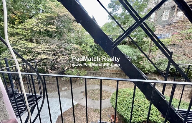 8 WAIT ST